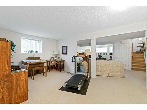 13825 130 Avenue Nw, Edmonton, AB - Indoor Photo Showing Gym Room