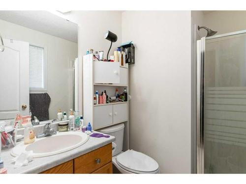 12928 137 Street Nw, Edmonton, AB - Indoor Photo Showing Bathroom