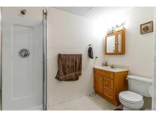 12928 137 Street Nw, Edmonton, AB - Indoor Photo Showing Bathroom