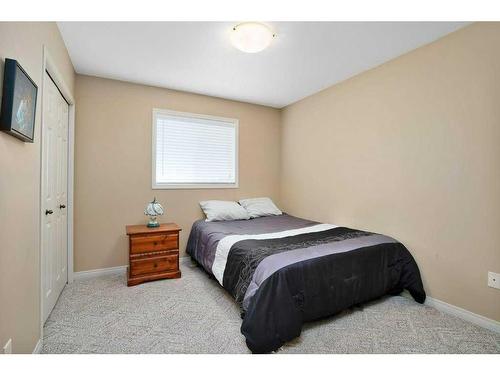 37 Downing Close, Red Deer, AB - Indoor Photo Showing Bedroom