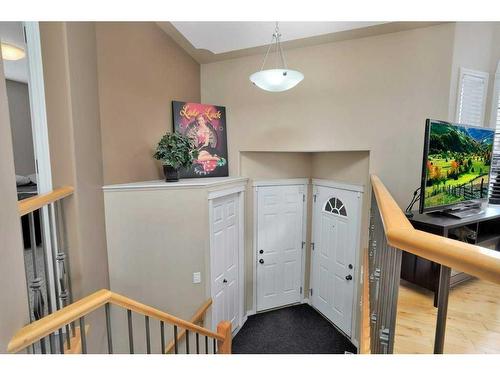 37 Downing Close, Red Deer, AB - Indoor Photo Showing Other Room