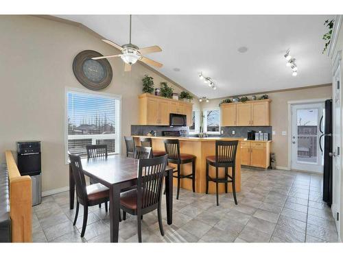 37 Downing Close, Red Deer, AB - Indoor Photo Showing Dining Room