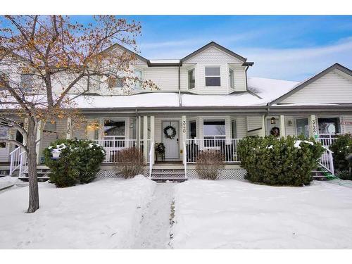 340 Drummond Avenue, Red Deer, AB - Outdoor With Deck Patio Veranda With Facade