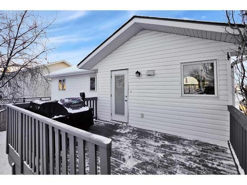 5 Old Boomer Road, Sylvan Lake, AB - Outdoor With Exterior