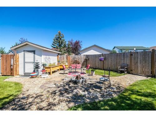 5 Old Boomer Road, Sylvan Lake, AB - Outdoor