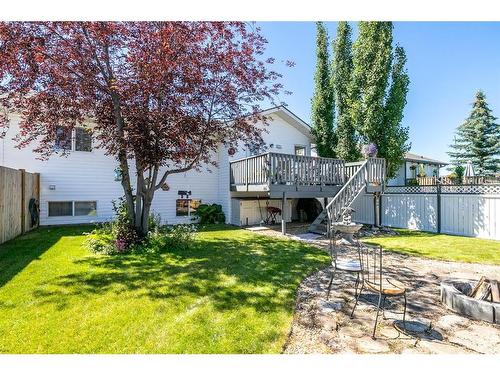 5 Old Boomer Road, Sylvan Lake, AB - Outdoor