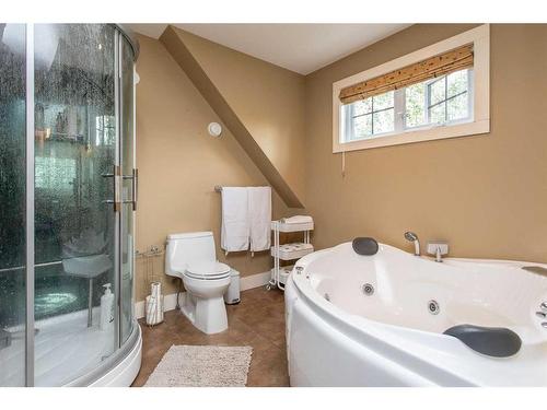 431 Summer Crescent, Rural Ponoka County, AB - Indoor Photo Showing Bathroom