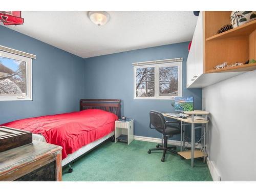 4411 35 Street, Red Deer, AB - Indoor Photo Showing Bedroom