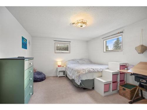 4411 35 Street, Red Deer, AB - Indoor Photo Showing Bedroom