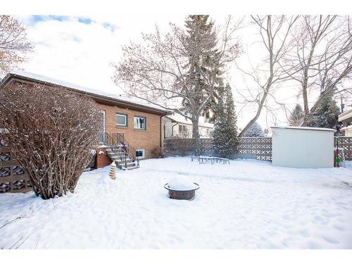 4411 35 Street, Red Deer, AB - Outdoor