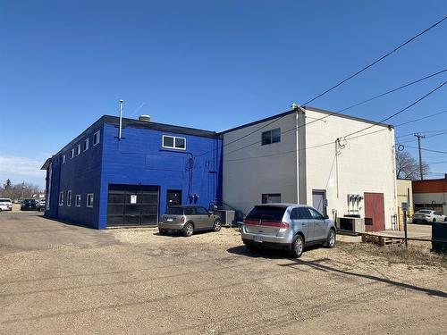 4811 51 Avenue, Camrose, AB 