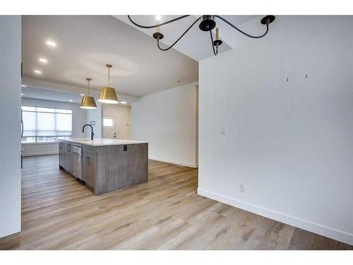 10 E Evergreen Way, Red Deer, AB - Indoor Photo Showing Kitchen