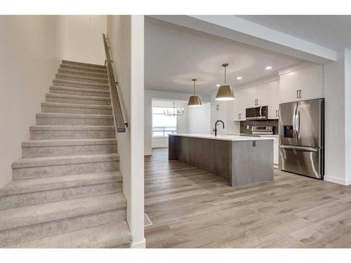 10 E Evergreen Way, Red Deer, AB - Indoor Photo Showing Kitchen