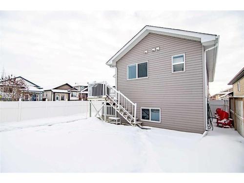 150 Cooper Close, Red Deer, AB - Outdoor With Exterior