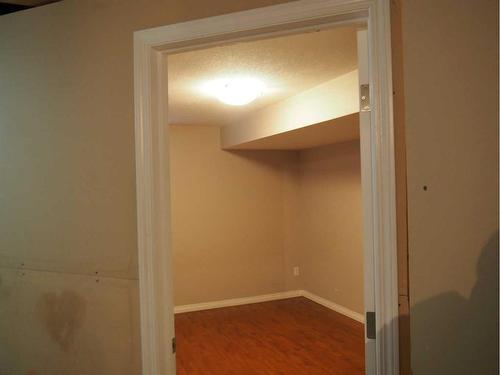 6197 Orr Drive, Red Deer, AB - Indoor Photo Showing Other Room