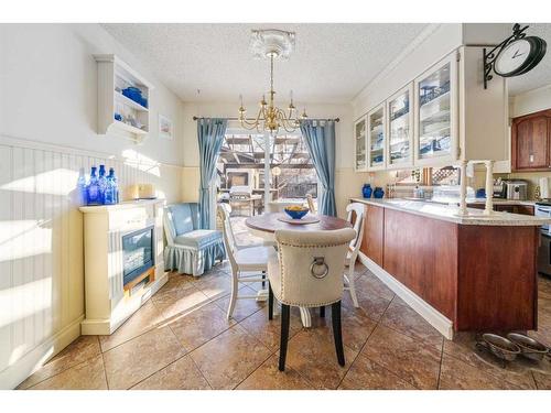 49 Wiltshire Boulevard, Red Deer, AB - Indoor Photo Showing Dining Room