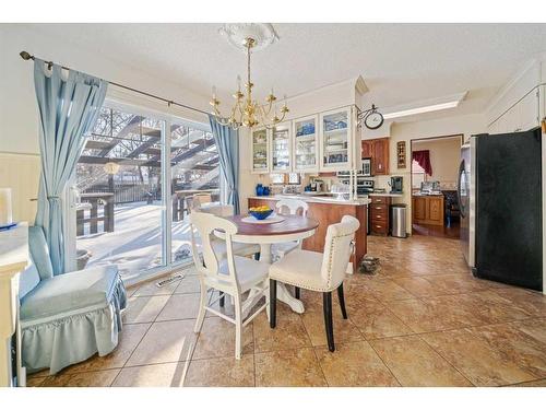 49 Wiltshire Boulevard, Red Deer, AB - Indoor Photo Showing Dining Room