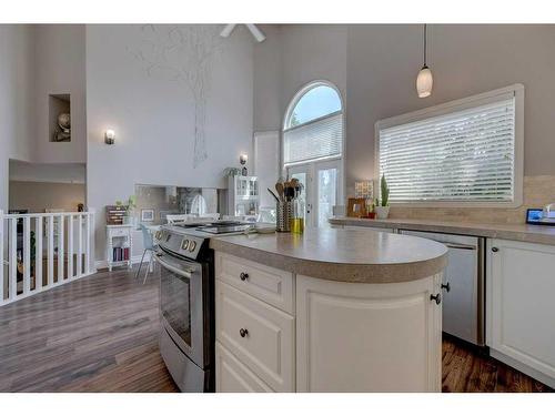 111 Anquetel Street, Red Deer, AB - Indoor Photo Showing Kitchen