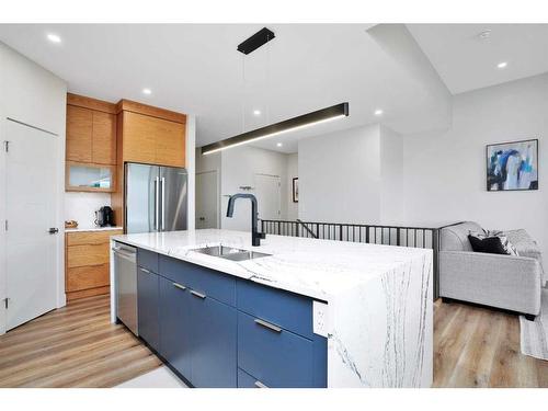 4 Cameron Court, Lacombe, AB - Indoor Photo Showing Kitchen