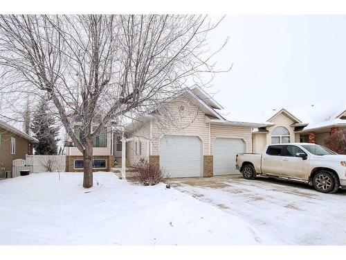 136 Ahlstrom Close, Red Deer, AB - Outdoor With Facade