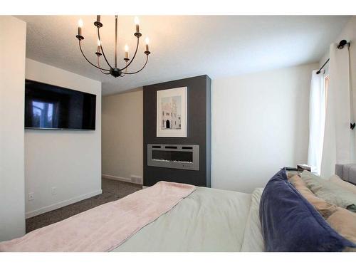 136 Ahlstrom Close, Red Deer, AB - Indoor Photo Showing Bedroom