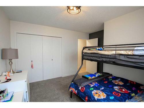 136 Ahlstrom Close, Red Deer, AB - Indoor Photo Showing Bedroom