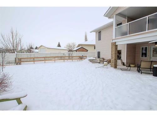 136 Ahlstrom Close, Red Deer, AB - Outdoor With Exterior