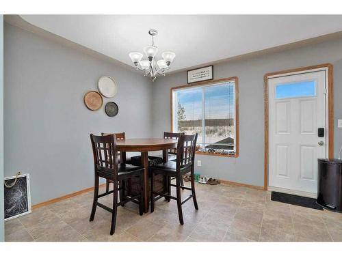 58 Jaspar Crescent, Red Deer, AB - Indoor Photo Showing Dining Room