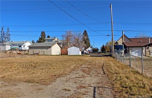 4811 49 Street, Rocky Mountain House, AB 