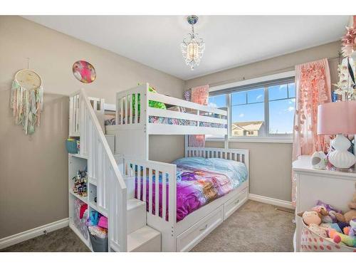 18 Cole Way, Sylvan Lake, AB - Indoor Photo Showing Bedroom