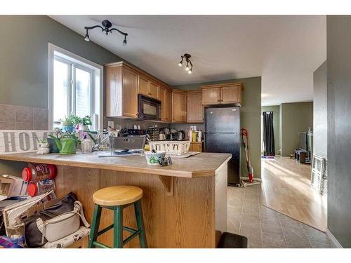 97 Inglewood Drive, Red Deer, AB - Indoor Photo Showing Kitchen