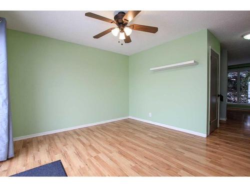 29 Abbott Close, Red Deer, AB - Indoor Photo Showing Other Room