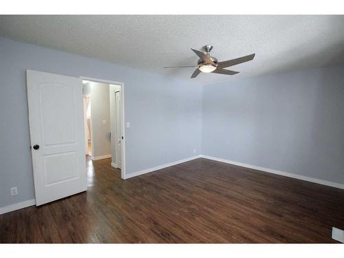 29 Abbott Close, Red Deer, AB - Indoor Photo Showing Other Room