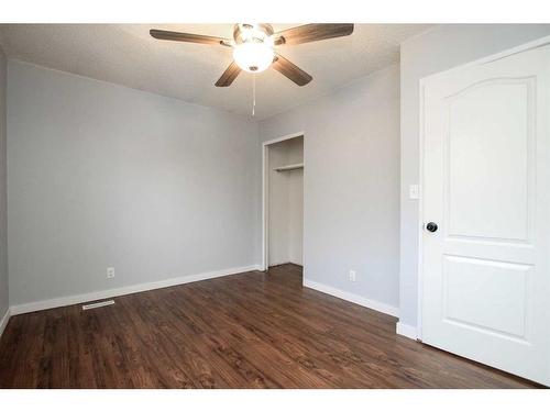 29 Abbott Close, Red Deer, AB - Indoor Photo Showing Other Room