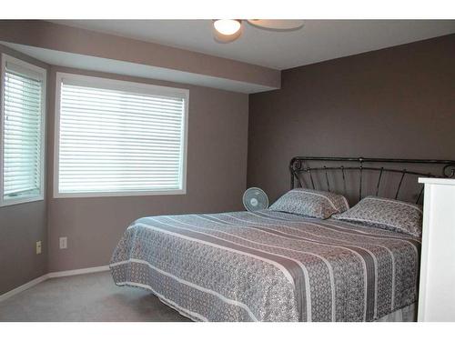 20 Arthur Close, Red Deer, AB - Indoor Photo Showing Bedroom