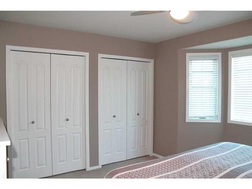 20 Arthur Close, Red Deer, AB - Indoor Photo Showing Bedroom