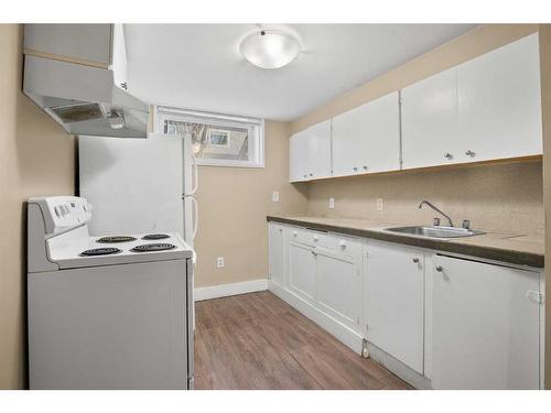 3723 50 Street, Red Deer, AB - Indoor Photo Showing Laundry Room