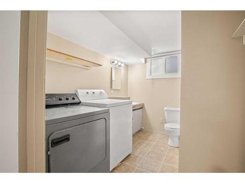 3723 50 Street, Red Deer, AB - Indoor Photo Showing Laundry Room