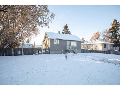 3723 50 Street, Red Deer, AB - Outdoor