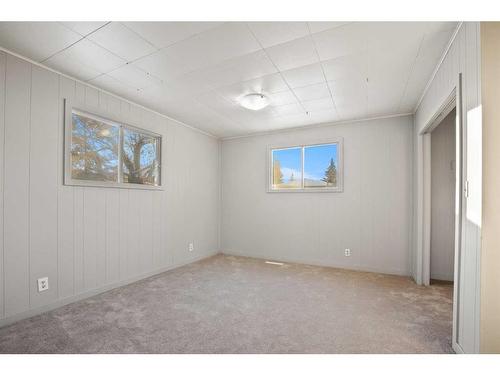 3723 50 Street, Red Deer, AB - Indoor Photo Showing Other Room