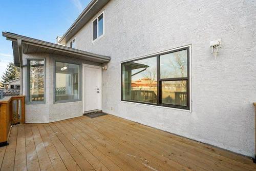 64 Sandringham Close Nw, Calgary, AB - Outdoor With Exterior