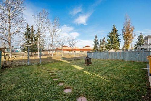 64 Sandringham Close Nw, Calgary, AB - Outdoor With Backyard