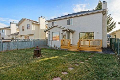 64 Sandringham Close Nw, Calgary, AB - Outdoor