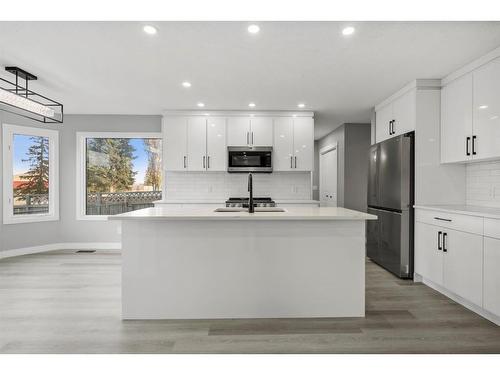 64 Sandringham Close Nw, Calgary, AB - Outdoor With View