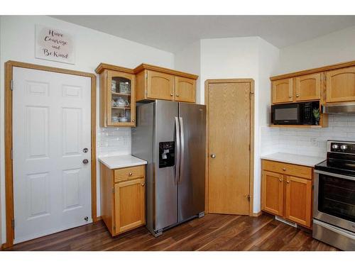 112 Archibald Crescent, Red Deer, AB - Indoor Photo Showing Kitchen