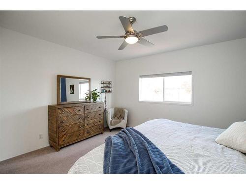 112 Archibald Crescent, Red Deer, AB - Indoor Photo Showing Bedroom