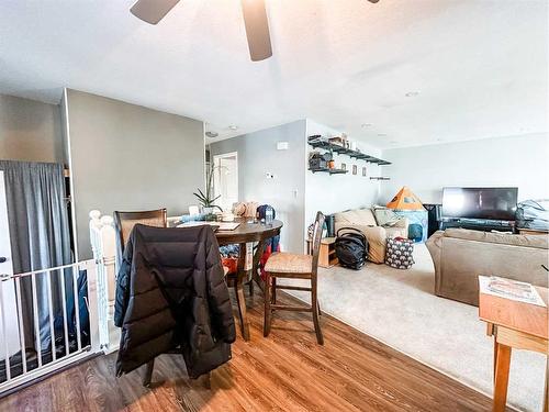 4321 54 Street, Stettler, AB - Indoor Photo Showing Dining Room