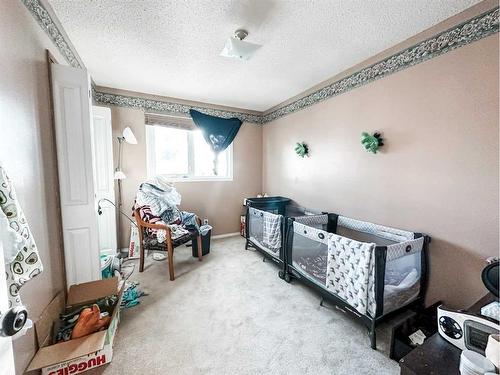 4321 54 Street, Stettler, AB - Indoor