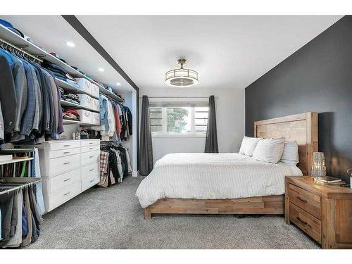 4024 39 Street, Red Deer, AB - Indoor Photo Showing Bedroom