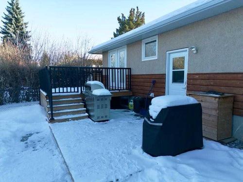 4024 39 Street, Red Deer, AB - Outdoor With Exterior